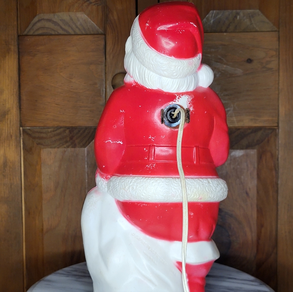 Vintage Santa Claus Light-Up Decoration - Picture 7 of 13